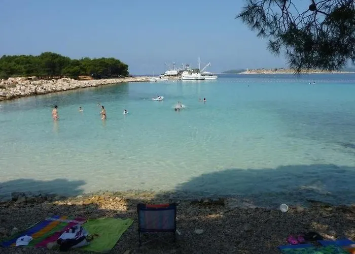 Kleines Emil Bordo By Interhome *