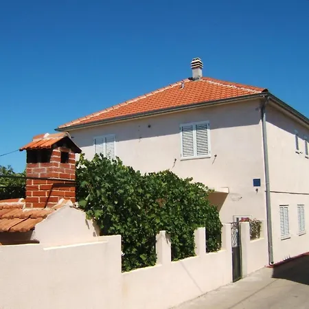 Kleines Emil Bordo By Interhome Apartmán *