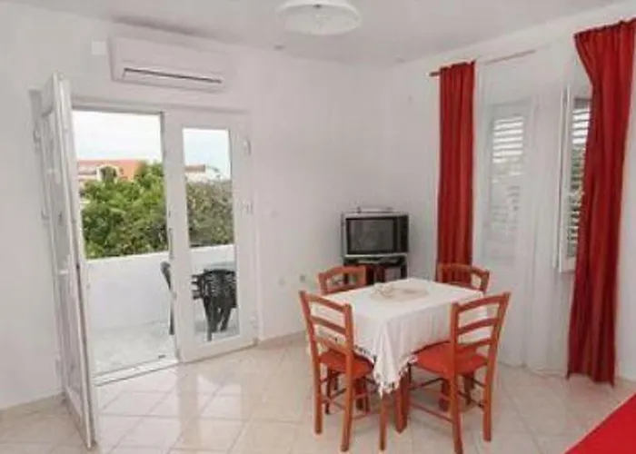 Kleines Emil Bordo By Interhome Apartment Murter